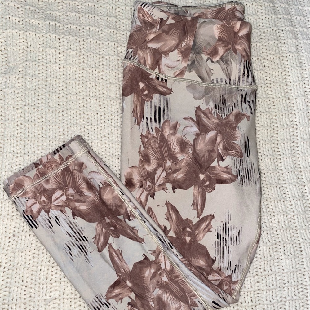 Women’s Calia Capri leggings